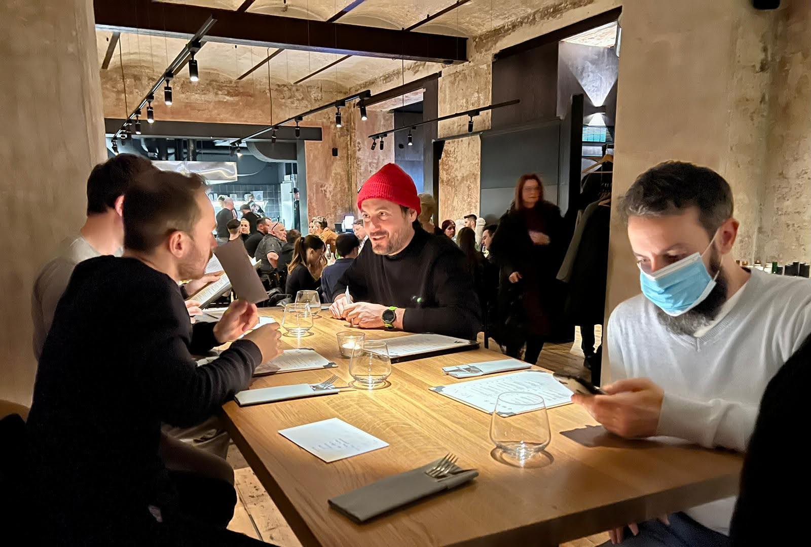 Konzultace, workshopy a školení